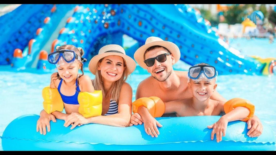 Hotel Golden Dolphin Com Cafe Da Manha! Piscinas 24H 카우다스노바스 외부 사진